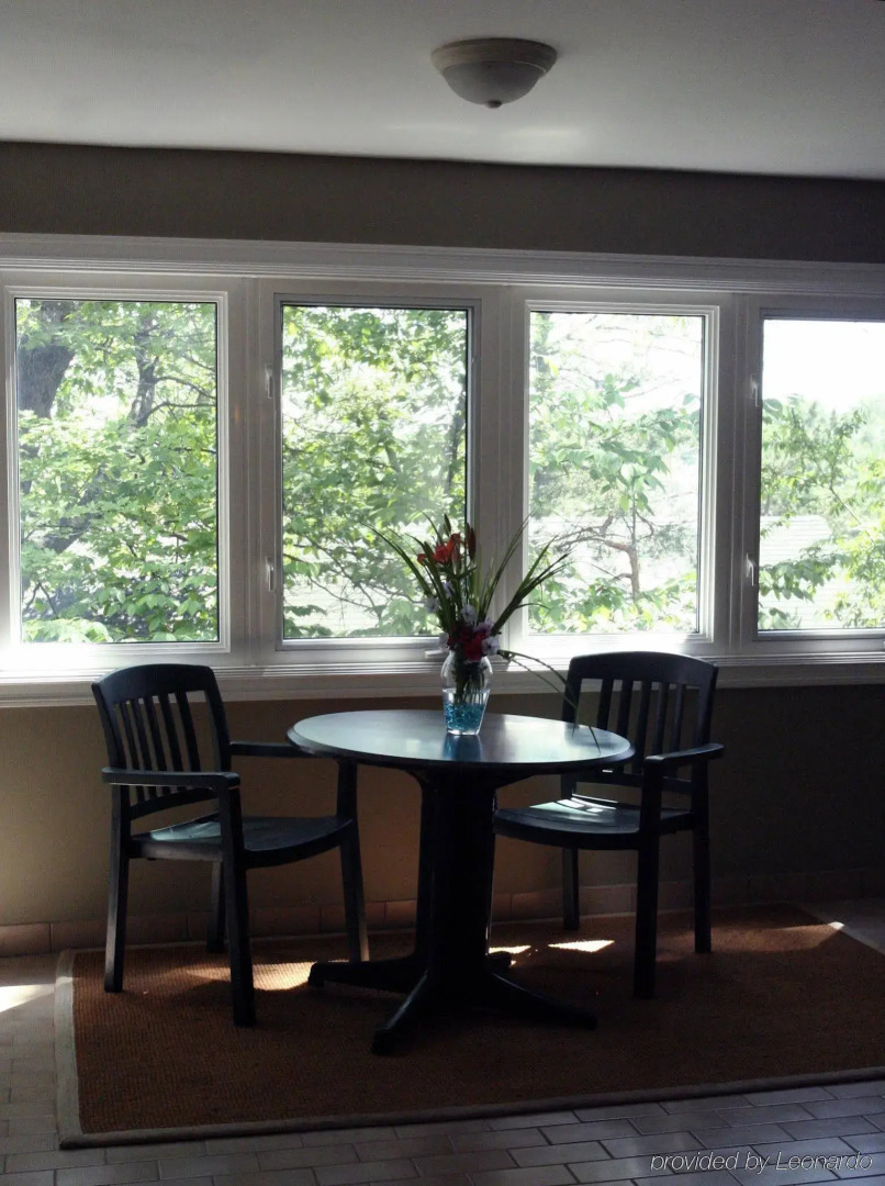 Rocky Crest Golf Resort