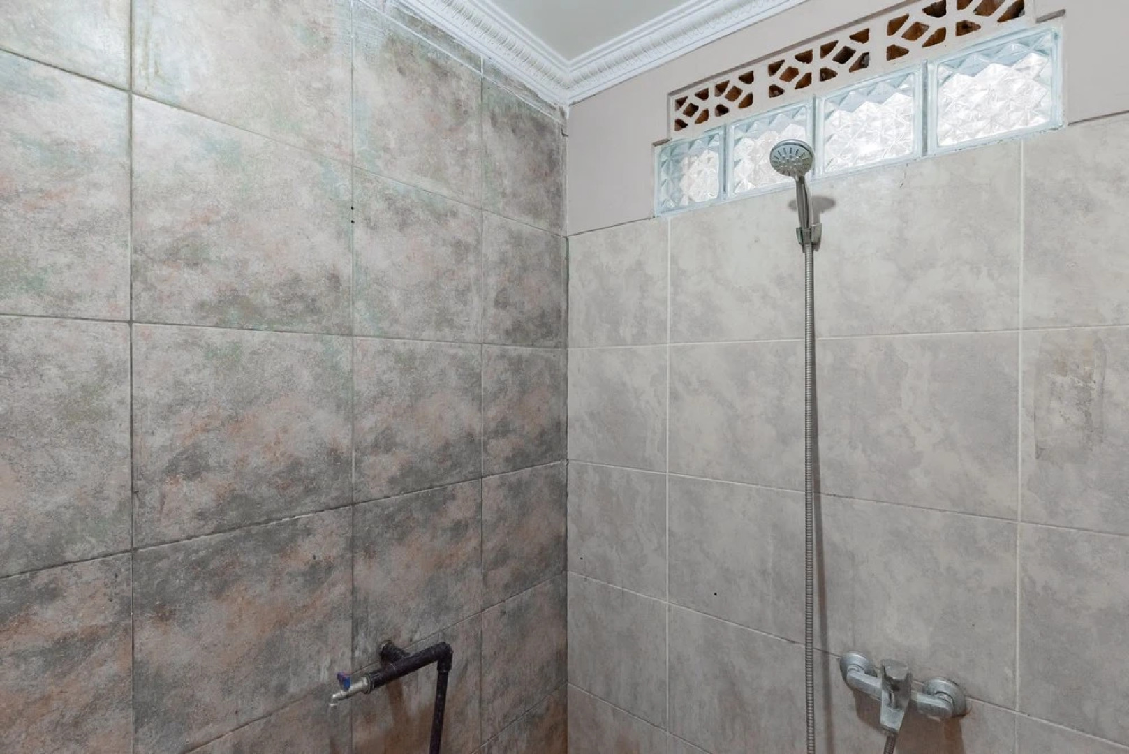 RedDoorz Syariah @ Cibadak Sukabumi