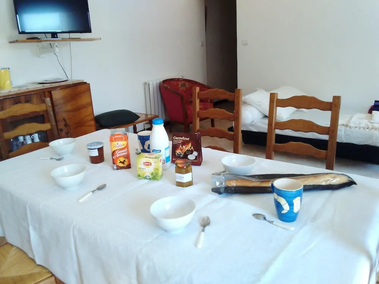 Villa With 2 Bedrooms in Mormoiron, With Private Pool and Furnished Ga