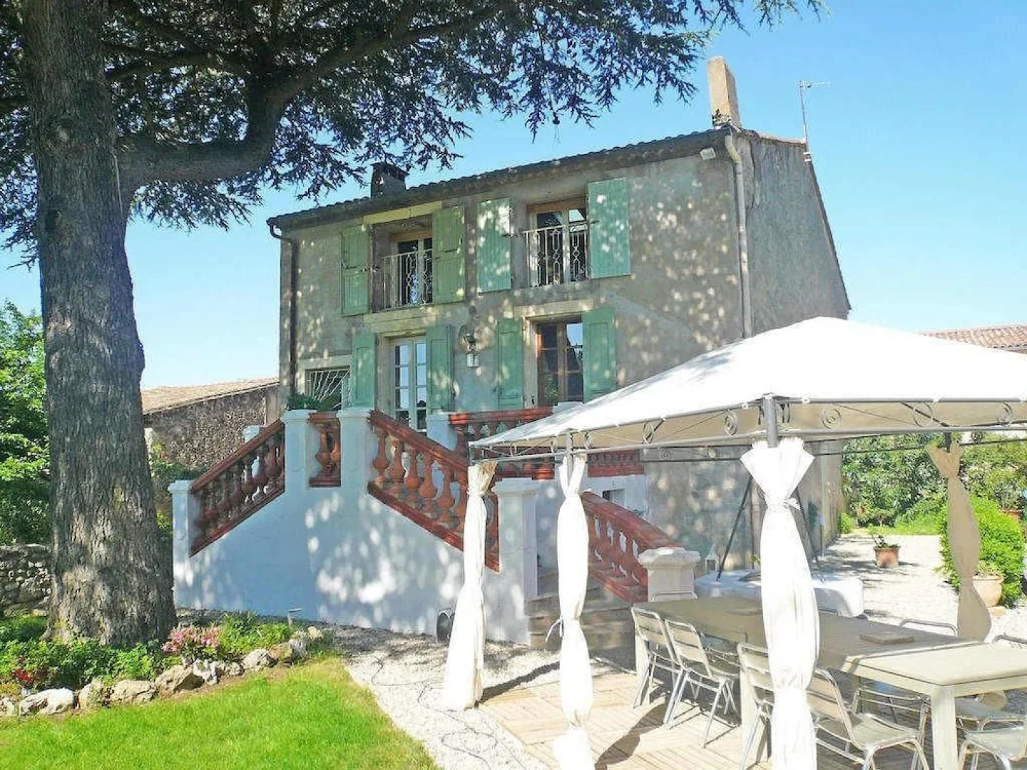 Bélarga - Belle localisation centrale, belle rénovation, grand jardin,