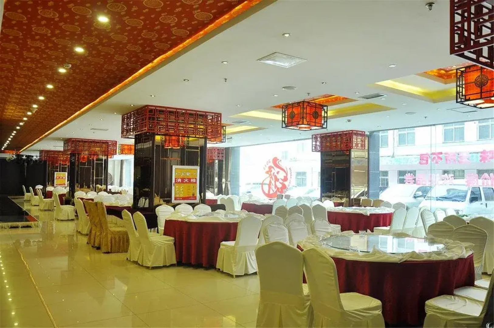 Taiyuan Xindongfang Hotel
