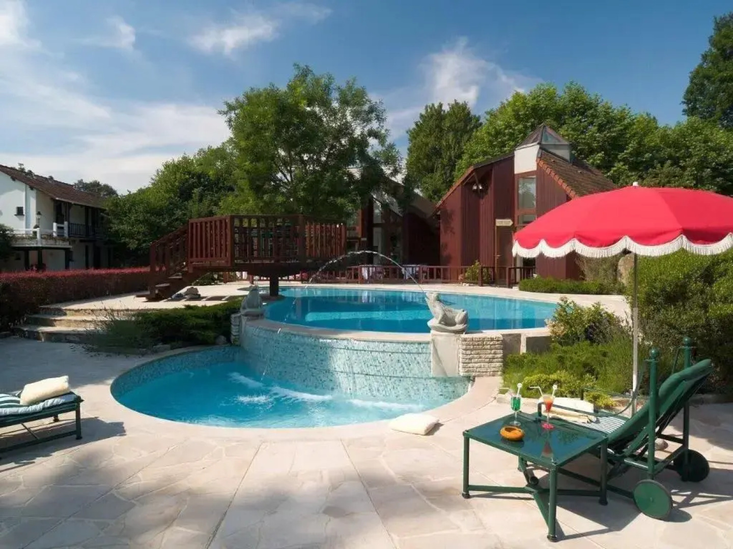 Hôtellerie du Bas-Bréau