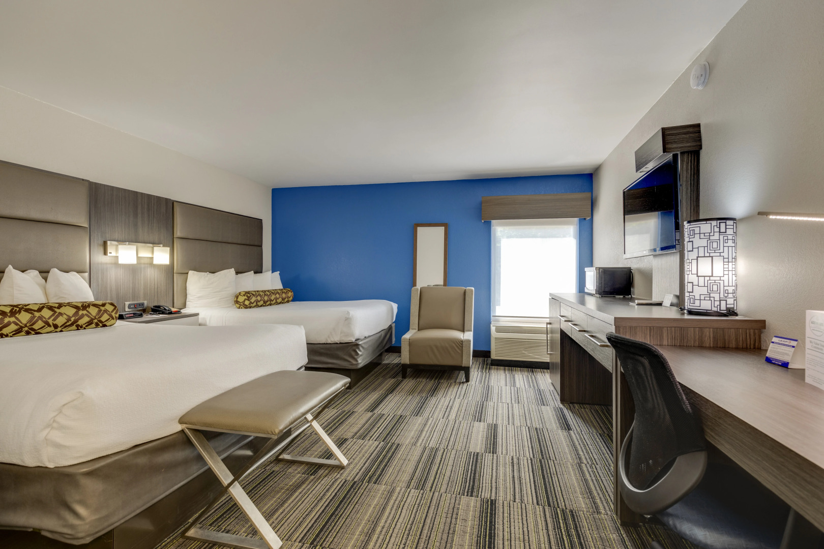 The Alexis Inn & Suites - Nashville Airport