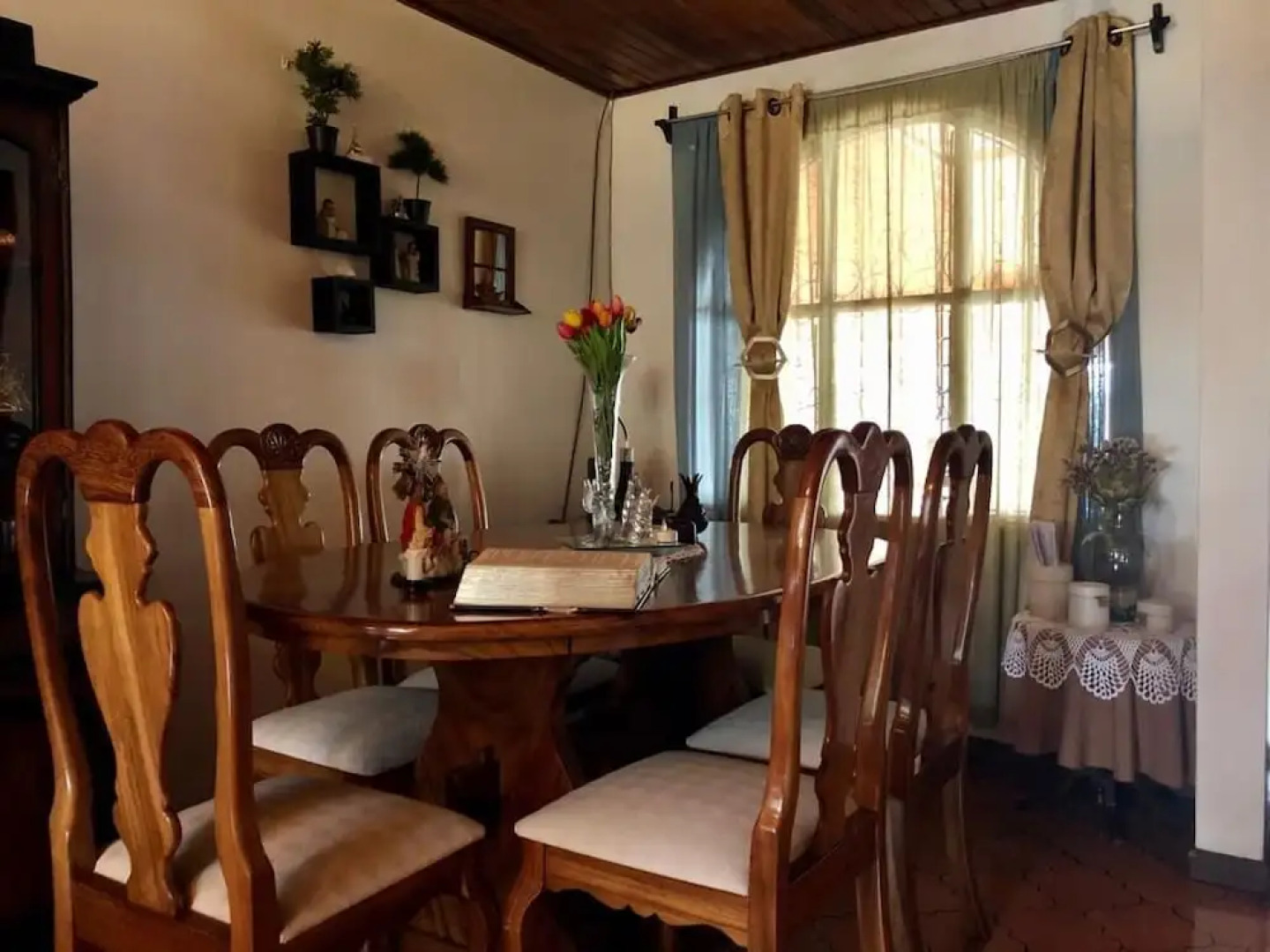 Mama Tica Guest House