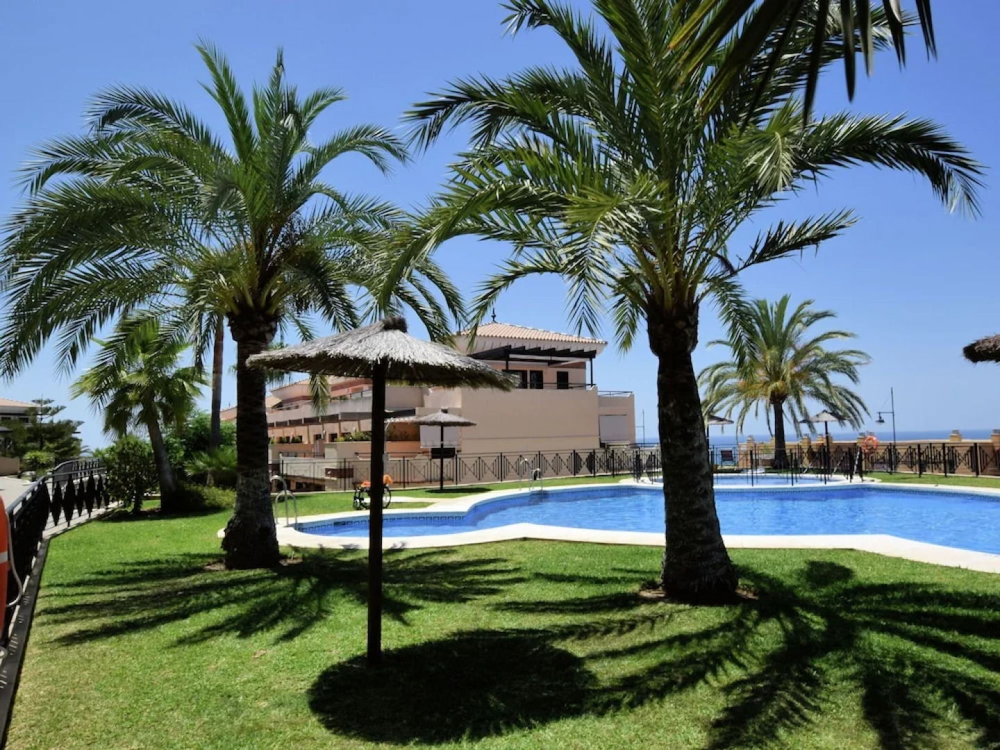 Relaxing Apartment in Almayate With Roof Terrace