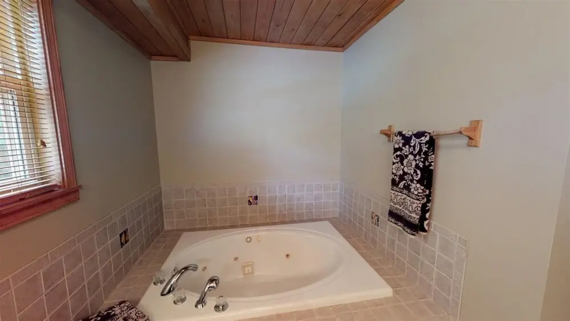 Ma Cook Lodge - Sharps Chapel