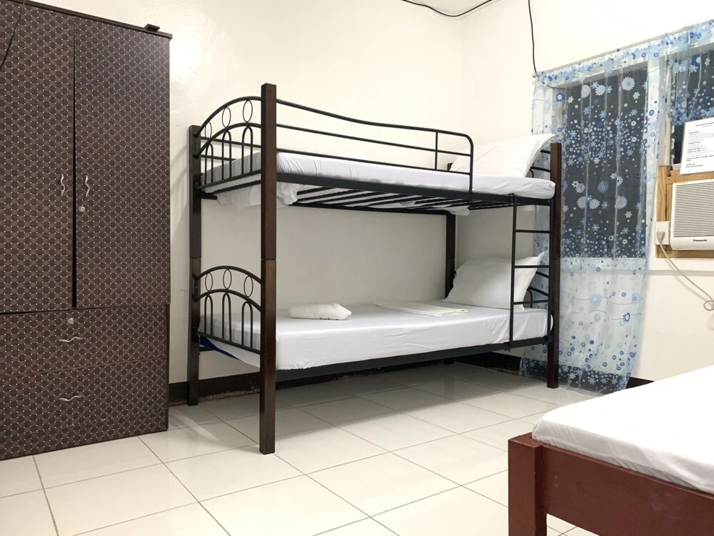 Luna Oslob Extension House