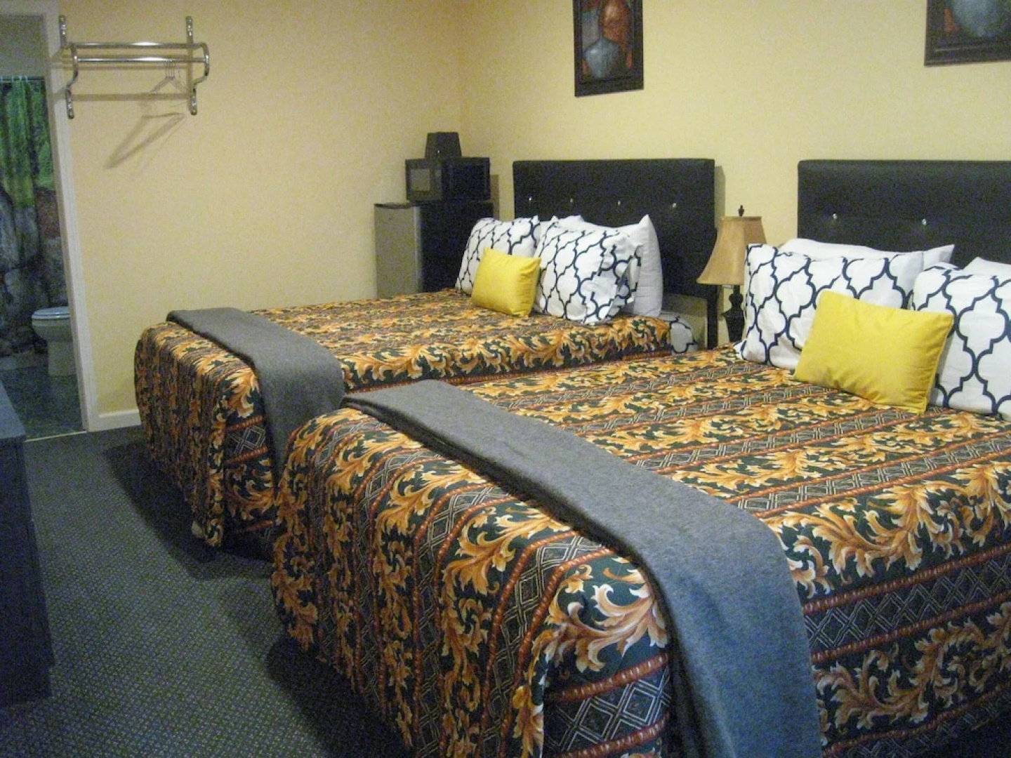Western Motel Lovell
