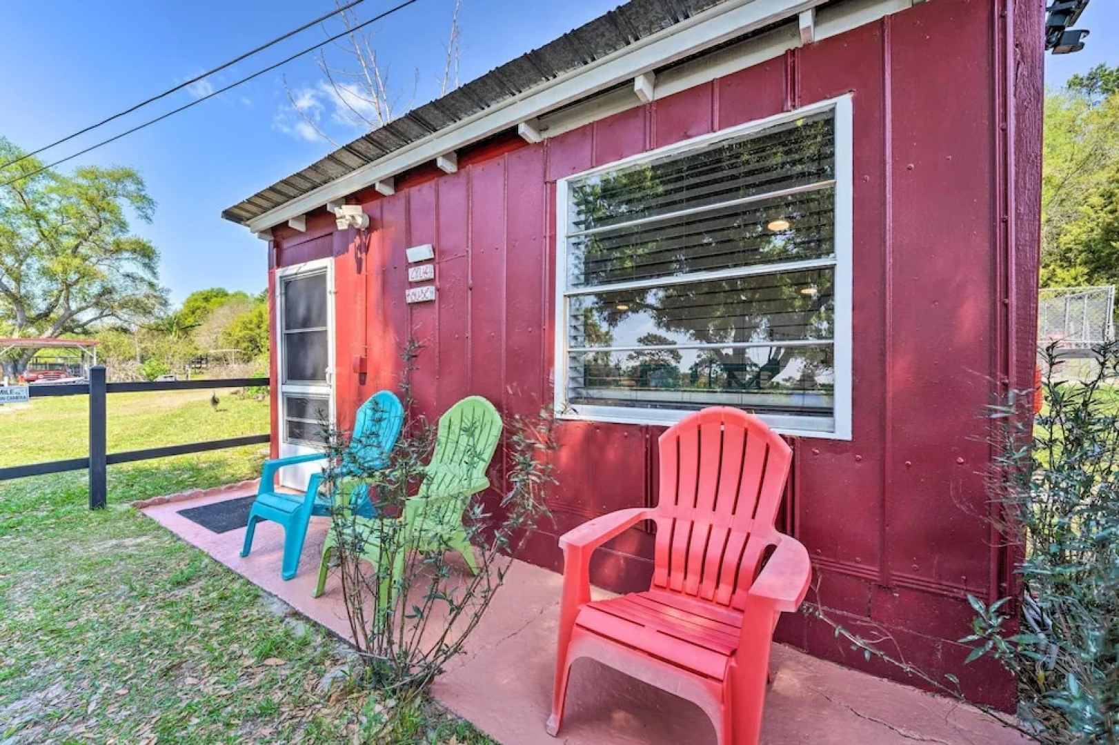The Clubhouse - Lady Lake Farm Getaway!