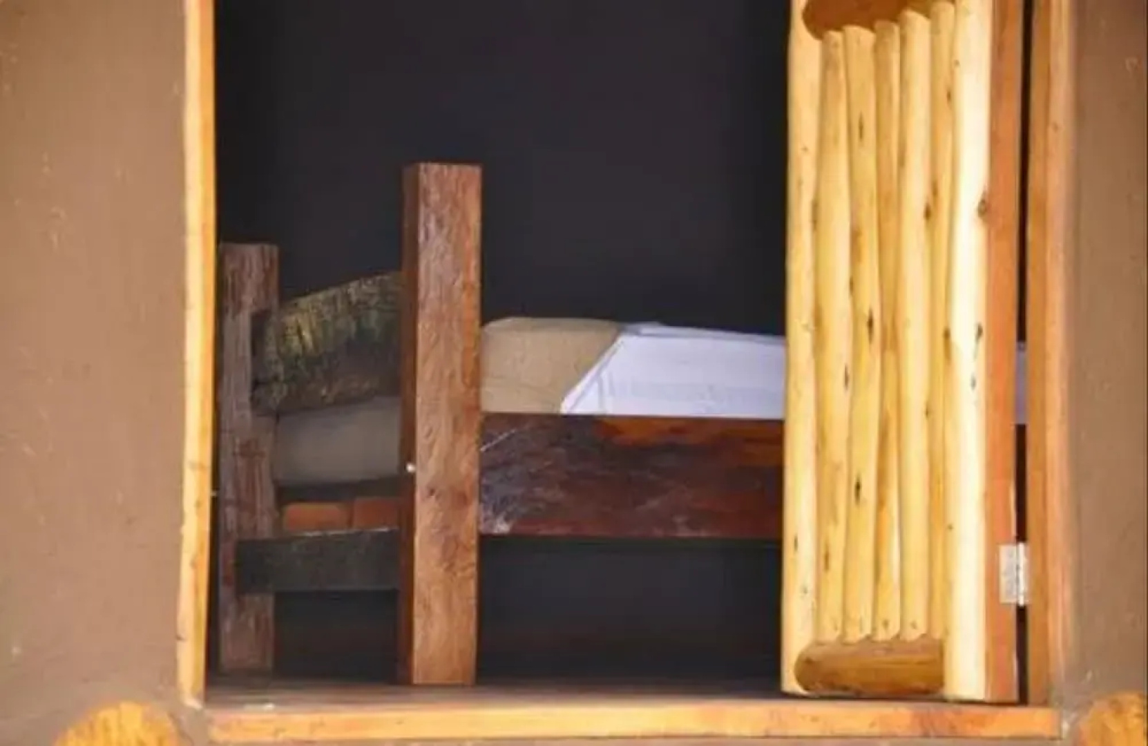Kabalega Wilderness Lodge