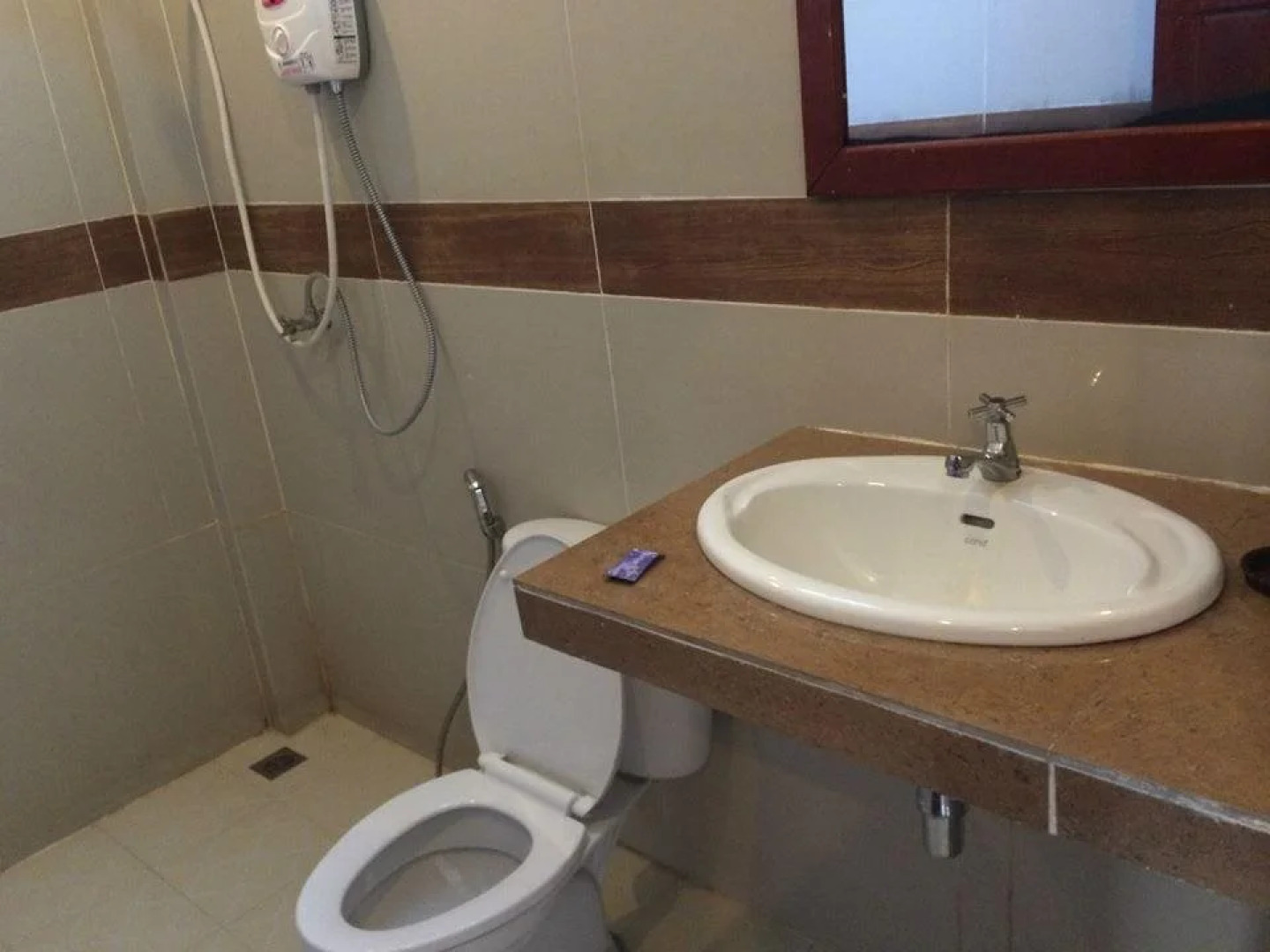 Khonesavath Guesthouse Lebijou