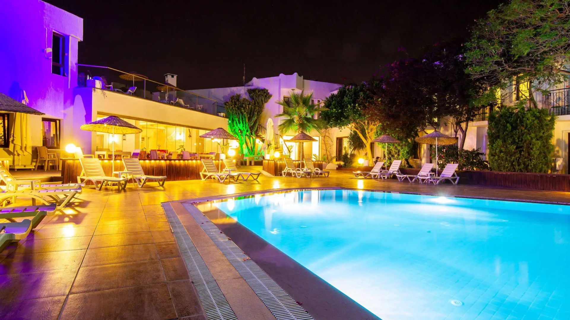 Flora Hotel Bodrum