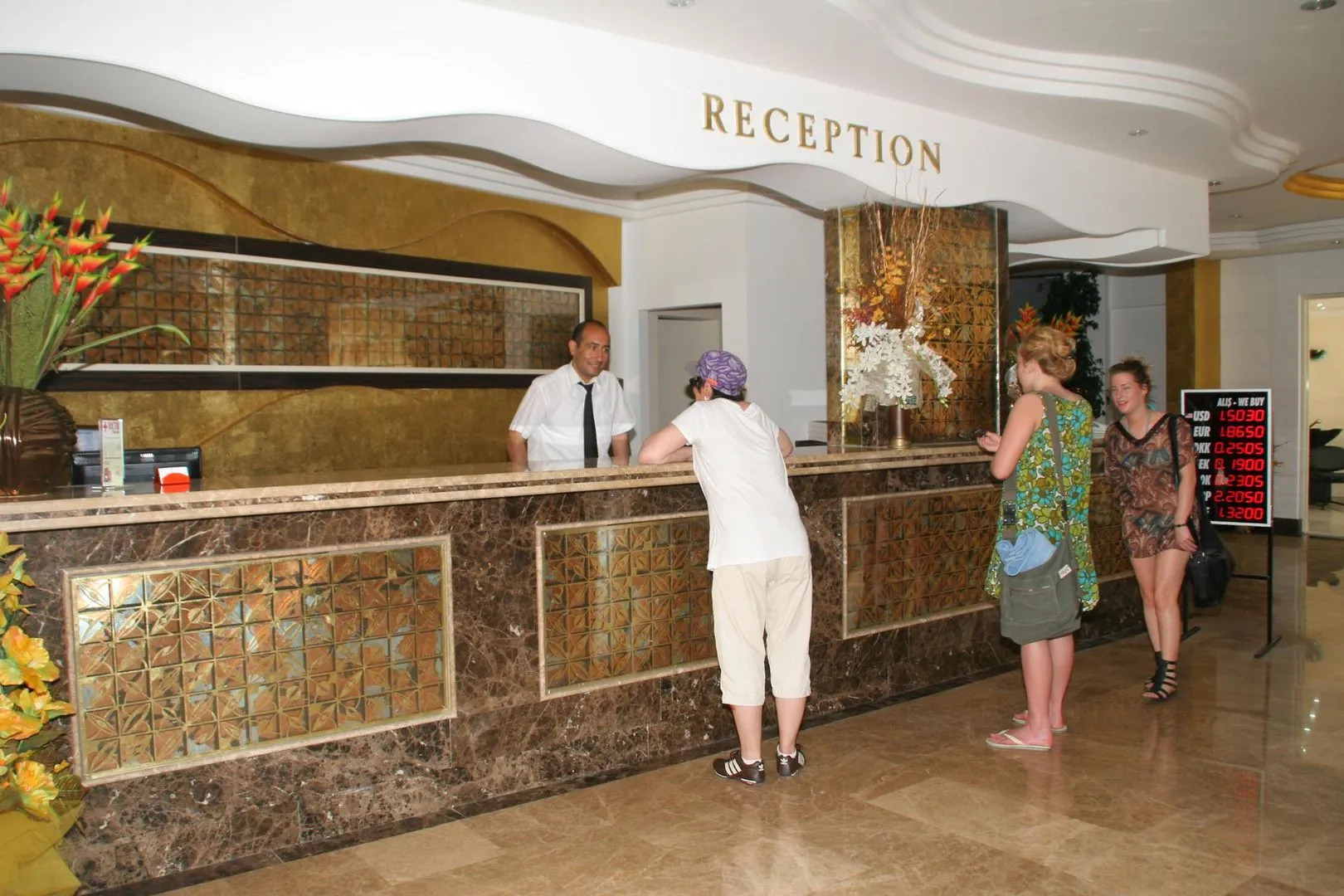 Отель Kleopatra Ada