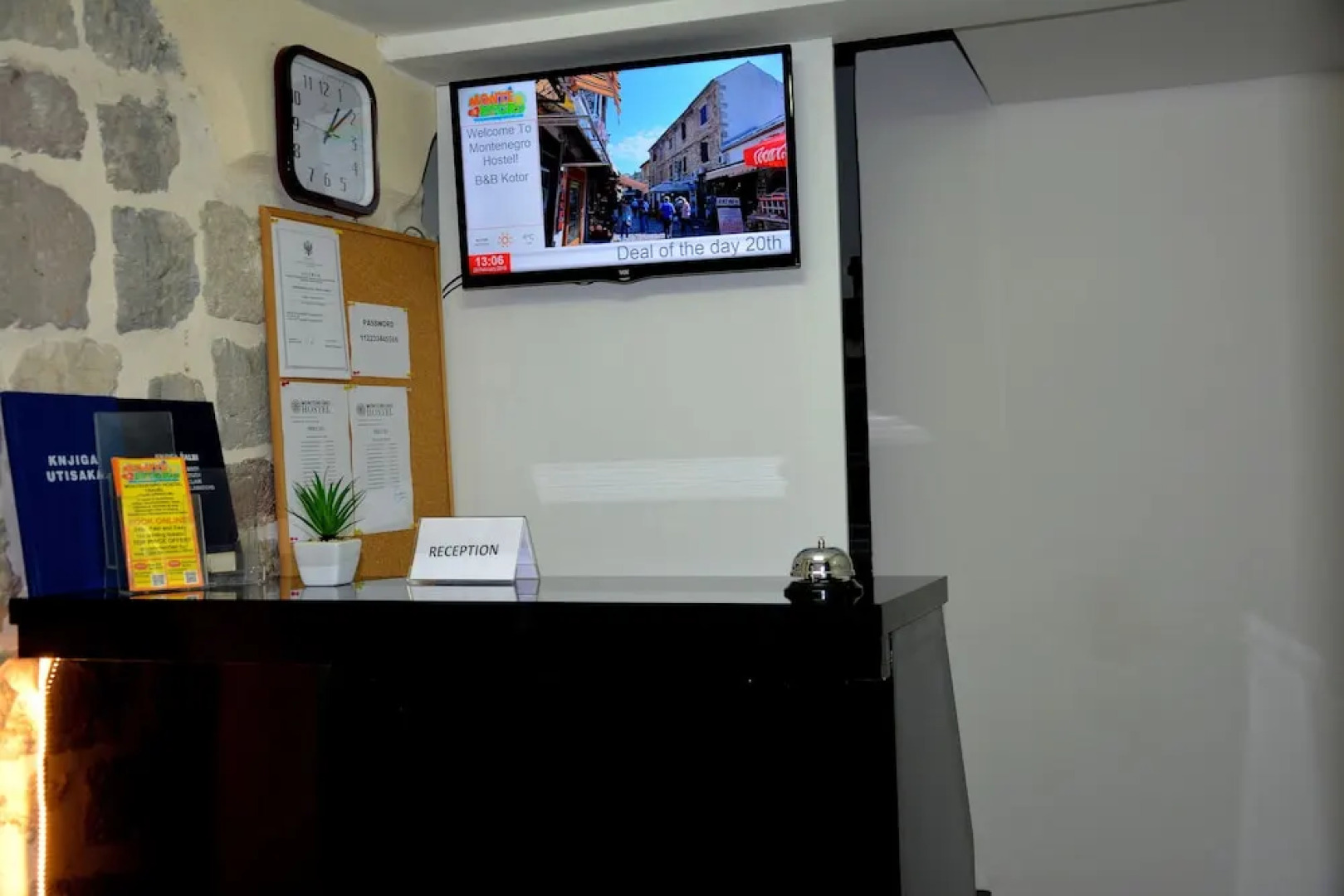 Montenegro Backpackers Home Kotor