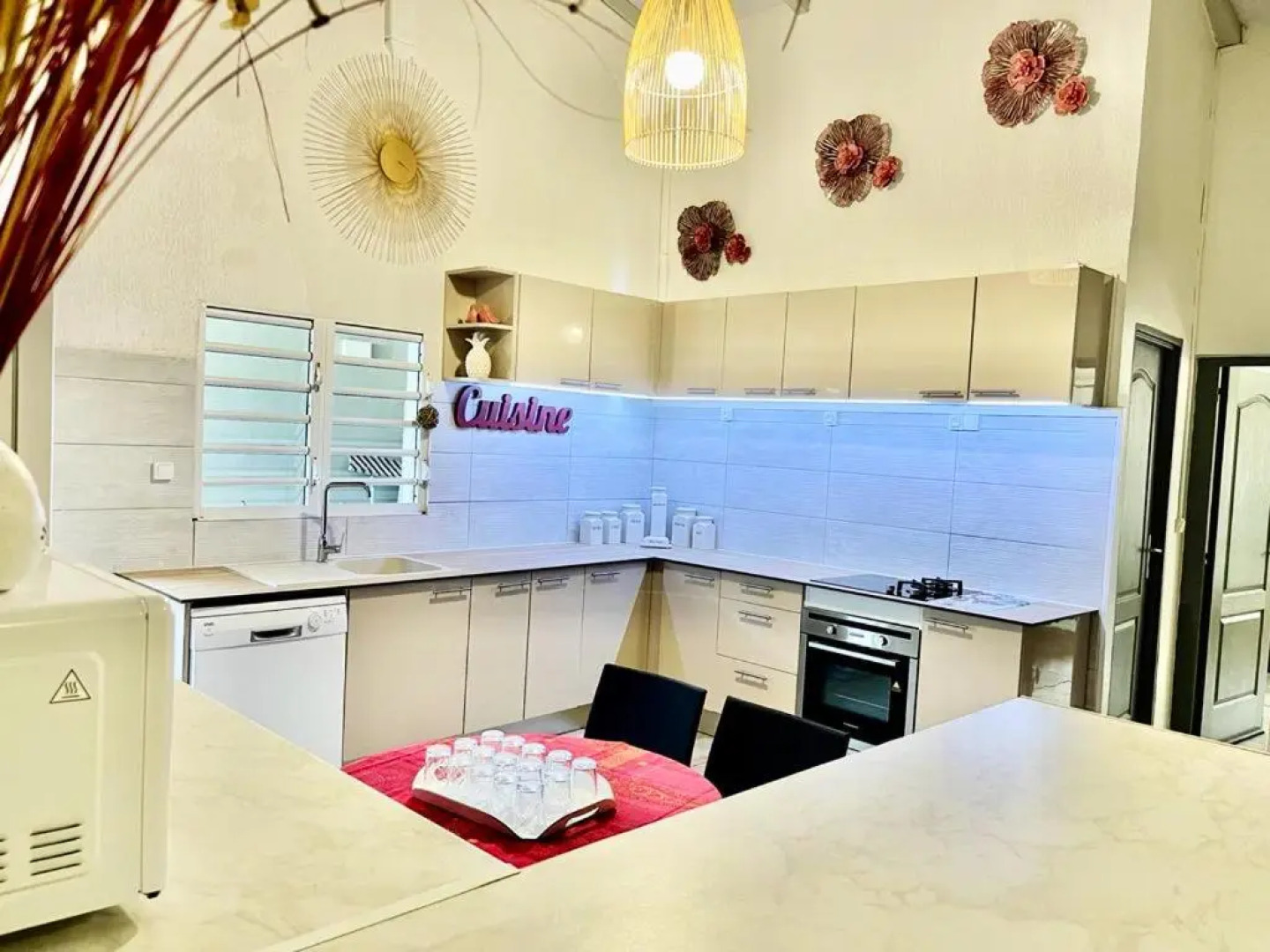 Villa de 6 chambres a Le Vauclin a 500 m de la plage avec vue sur la mer piscine privee et jardin clos