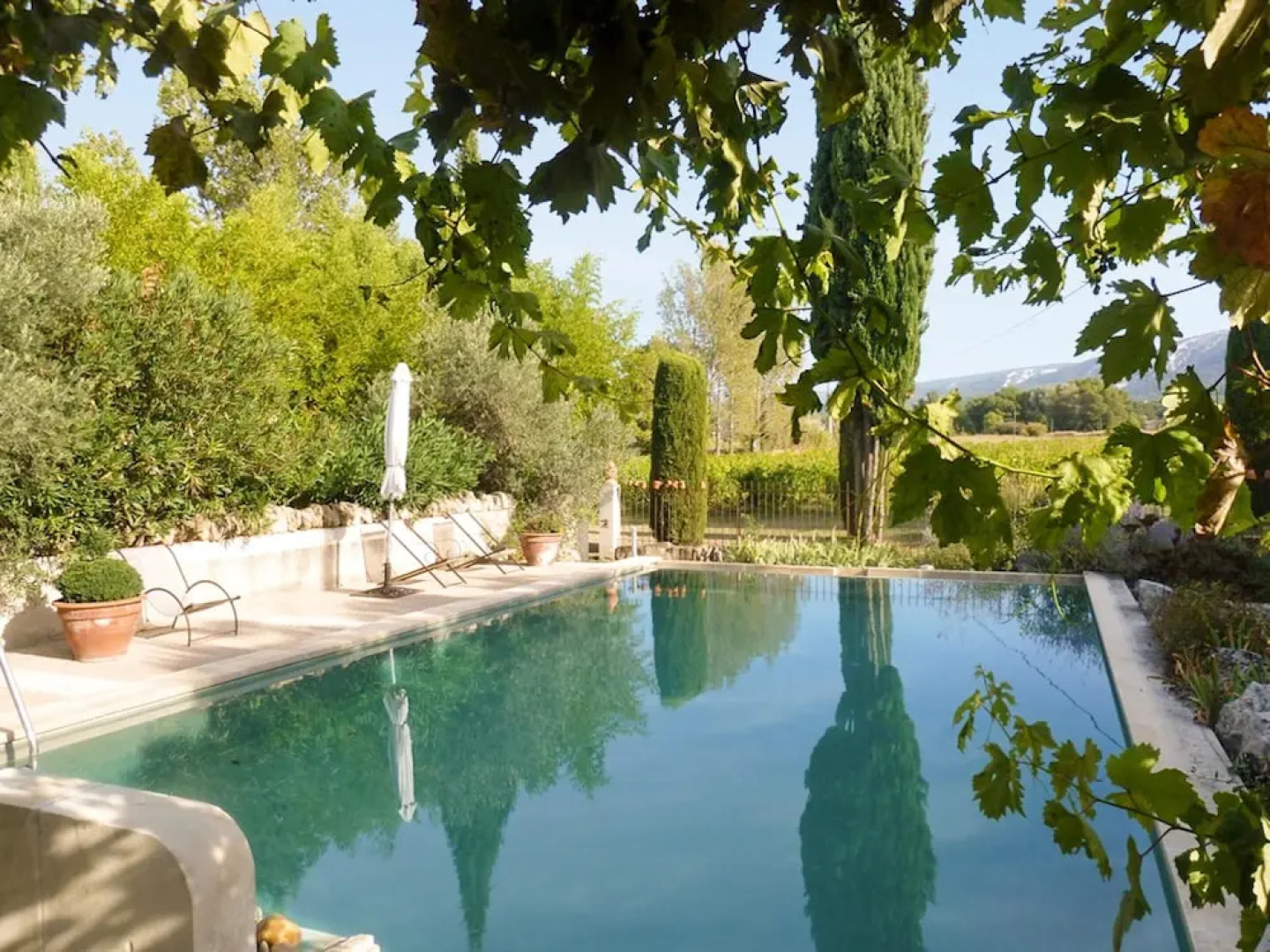 Apartment With 2 Bedrooms in Oppède, With Wonderful Mountain View, Poo