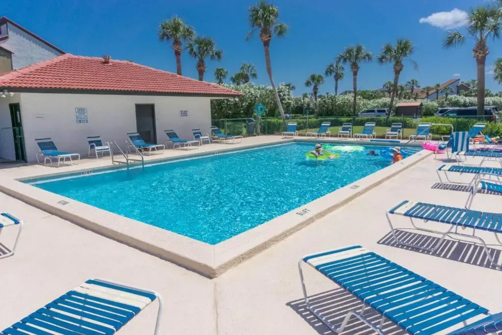 Edgewater Beach & Golf Resort by Panhandle Getaways