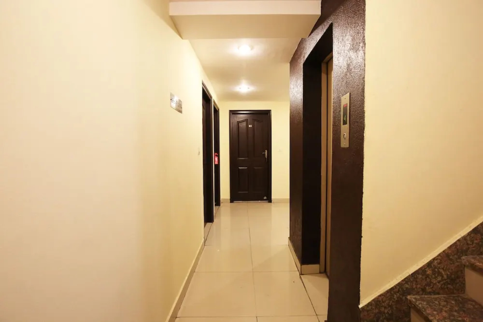 OYO 2120 Hotel Silver Haze