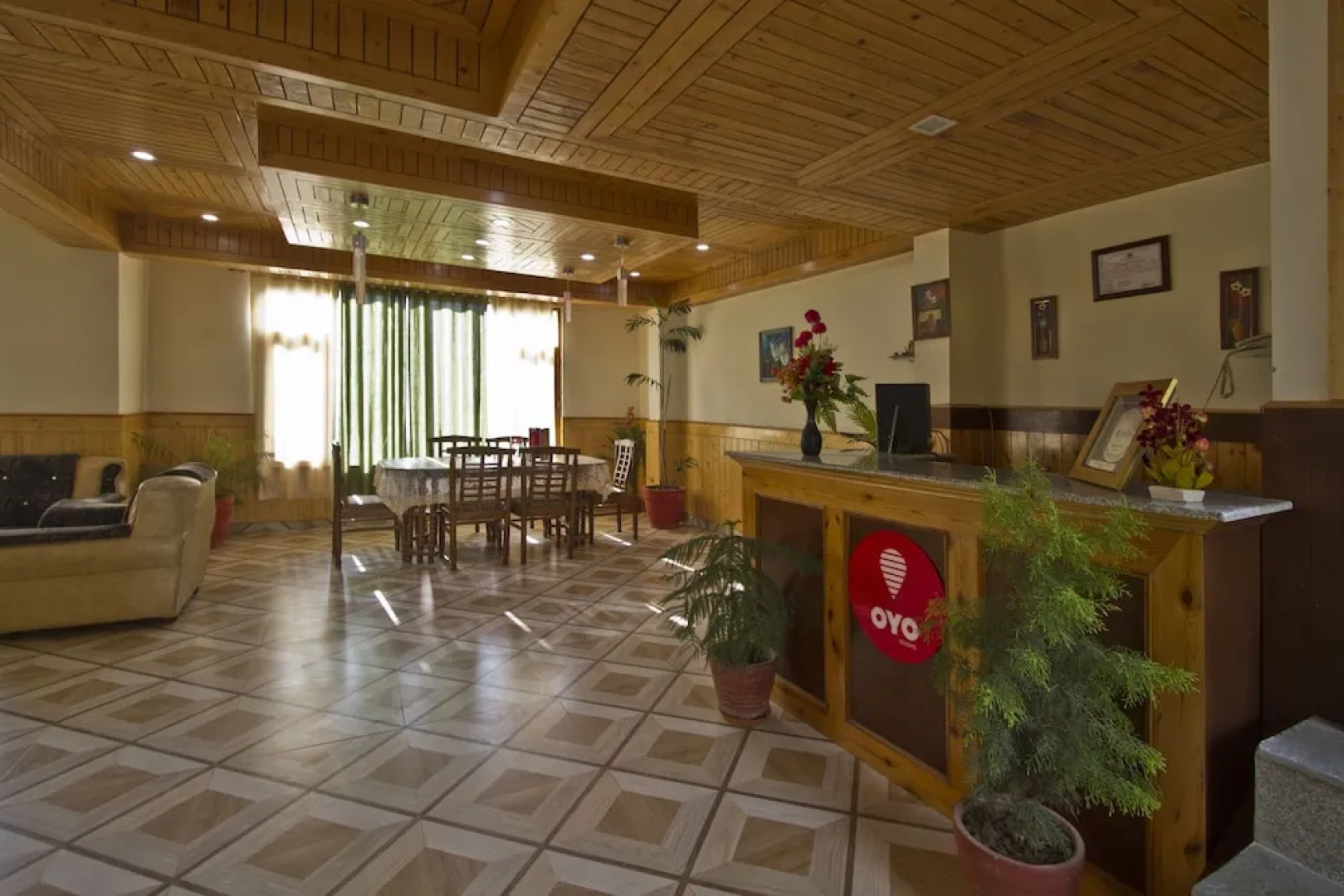 OYO 8866 Mountain Face Cottage