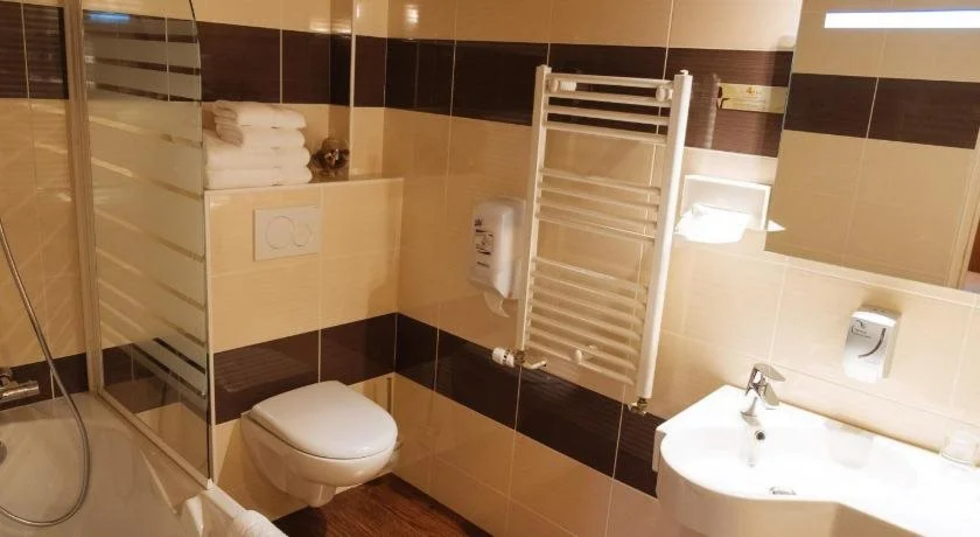 Citotel La Chaumiere Roz Aven