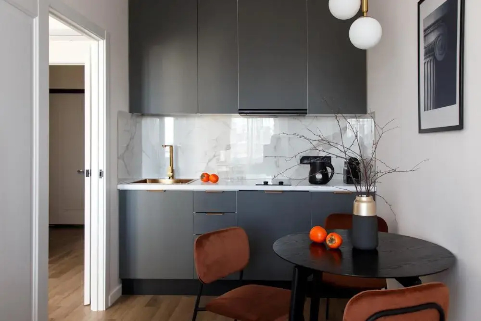 Апартаменты на улице Сурикова 6