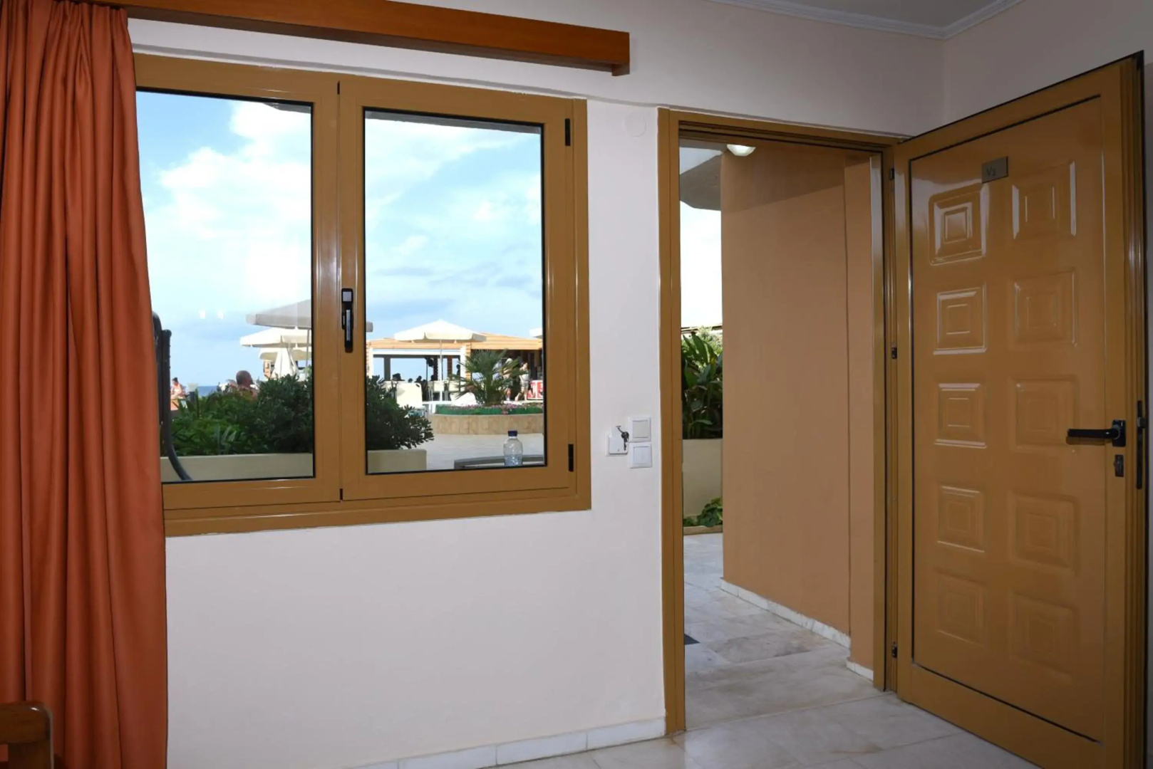 Esperides Beach Hotel Apartments