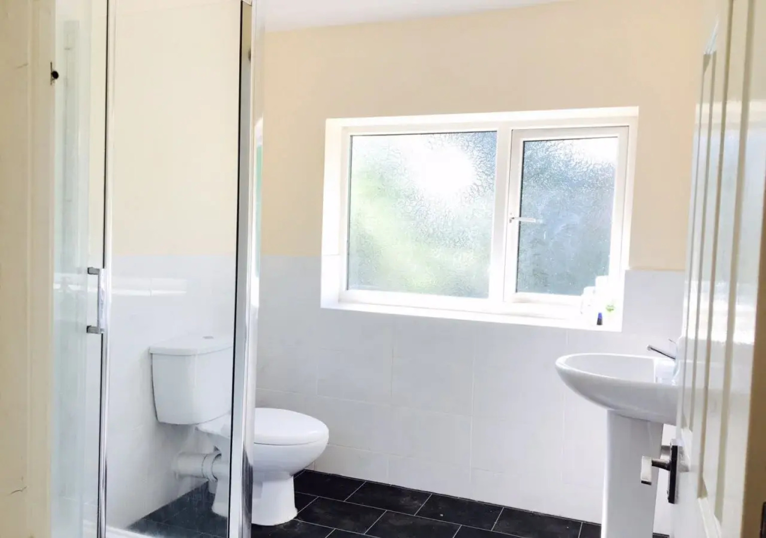 Birmingham Guest House I