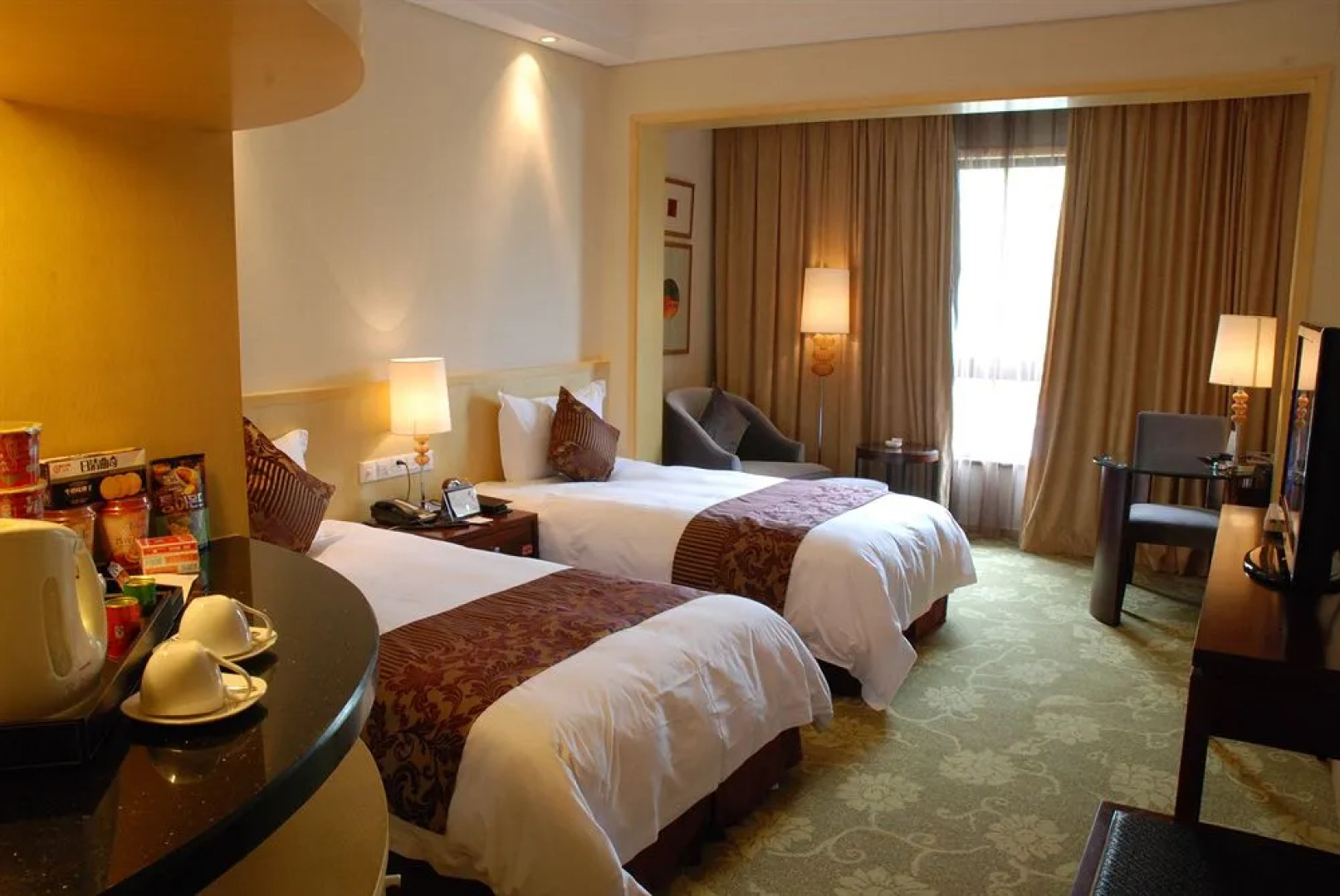 S&N Phoenix Comfort Villa