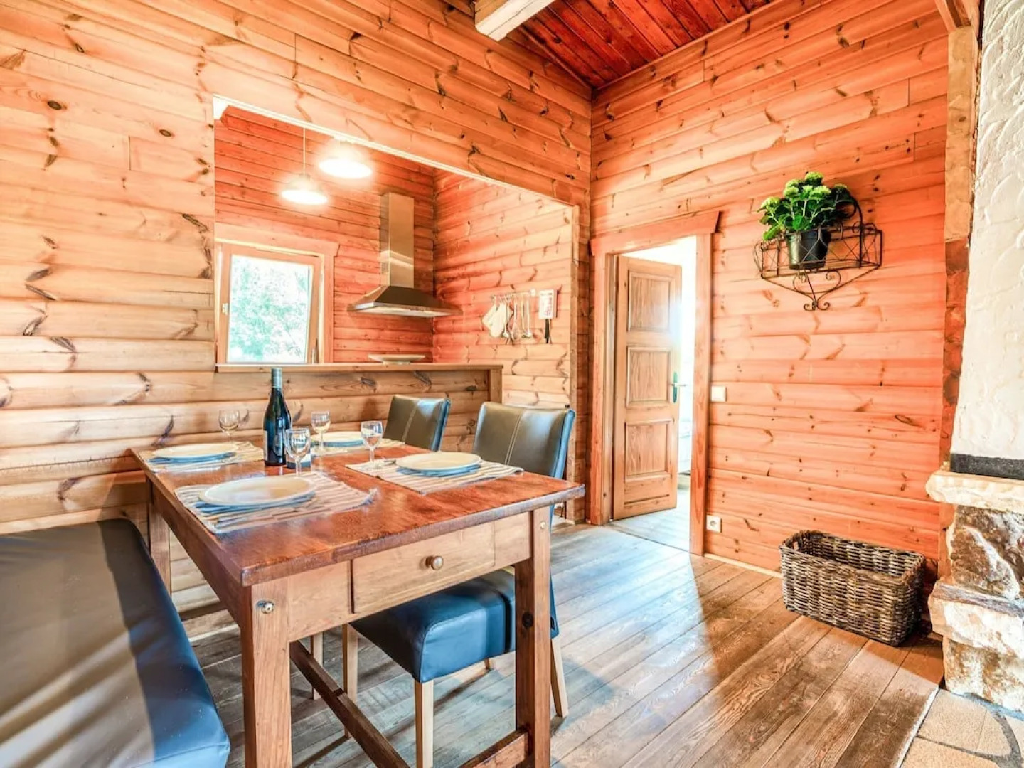 Traditional Chalet near Malmedy with Private Garden