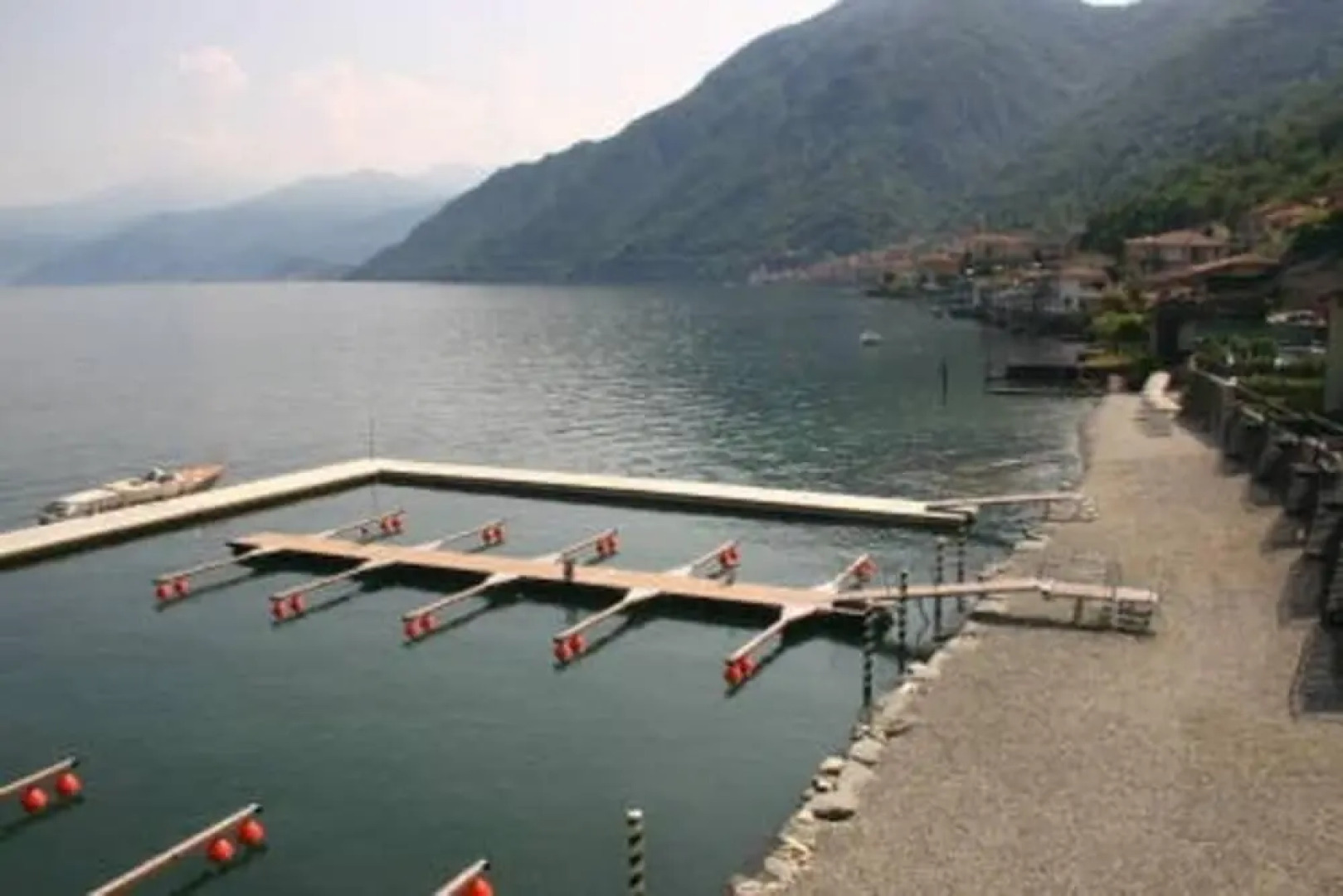 Bellagio Lake Resort