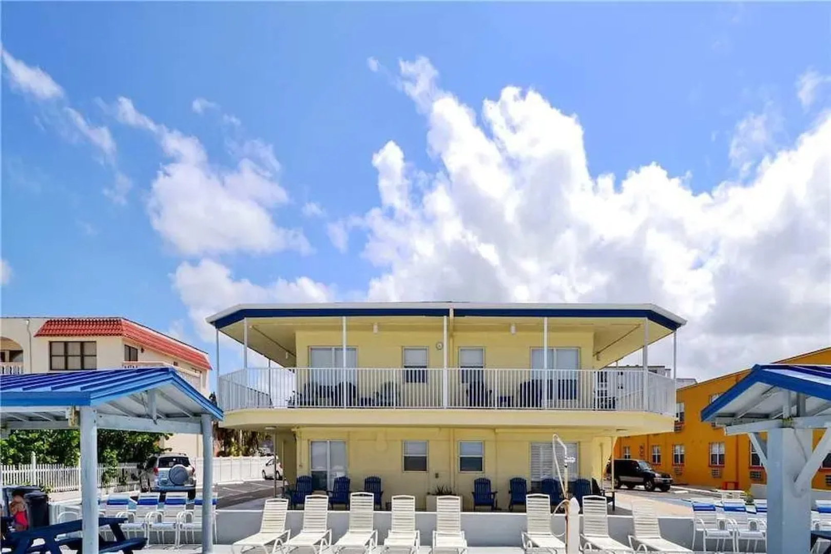 Sea Rocket 26 - Studio Condo