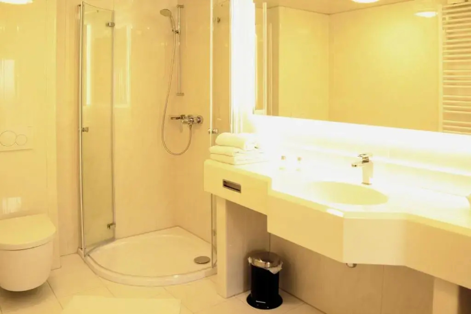 Hotel & Restaurant Bei Baki