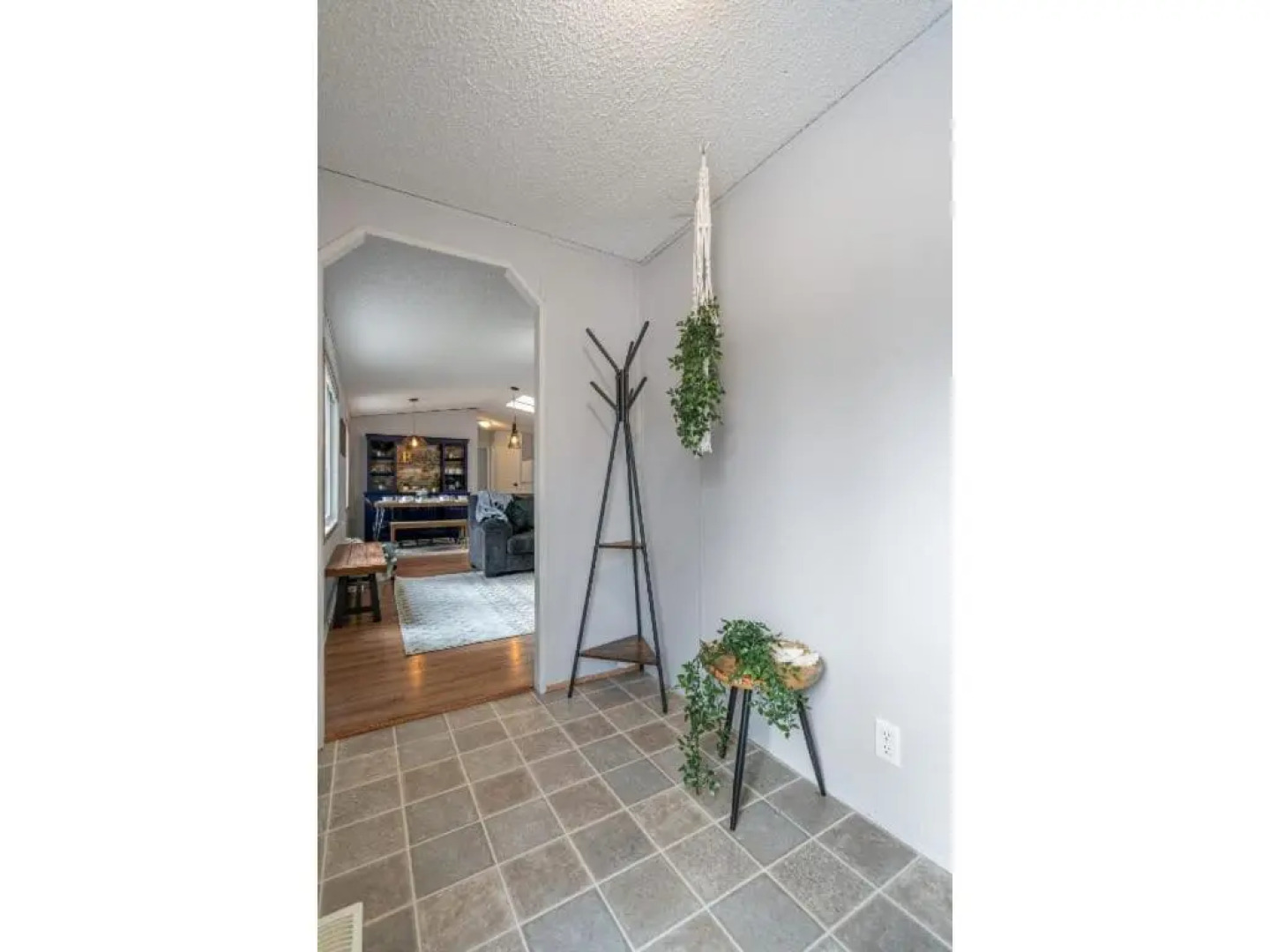 Mountain Time I Powderkeg I Firepit l King Bed