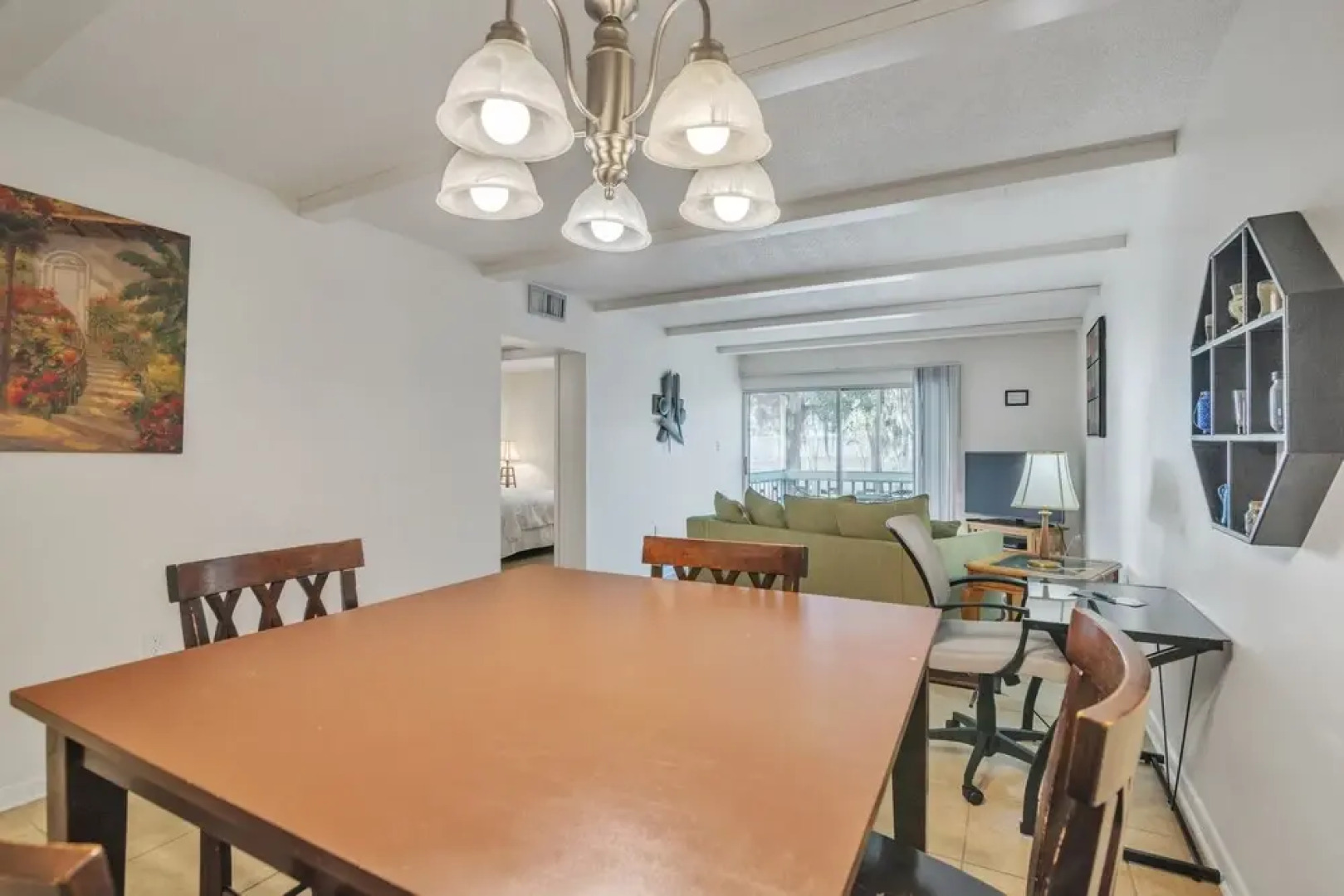 Charming 1br Apt In Eustis! 1 Bedroom Apts by RedAwning