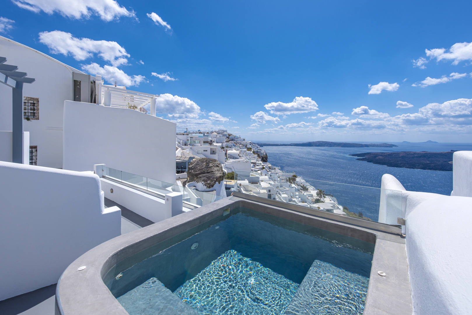 Exclusive Plan Suites