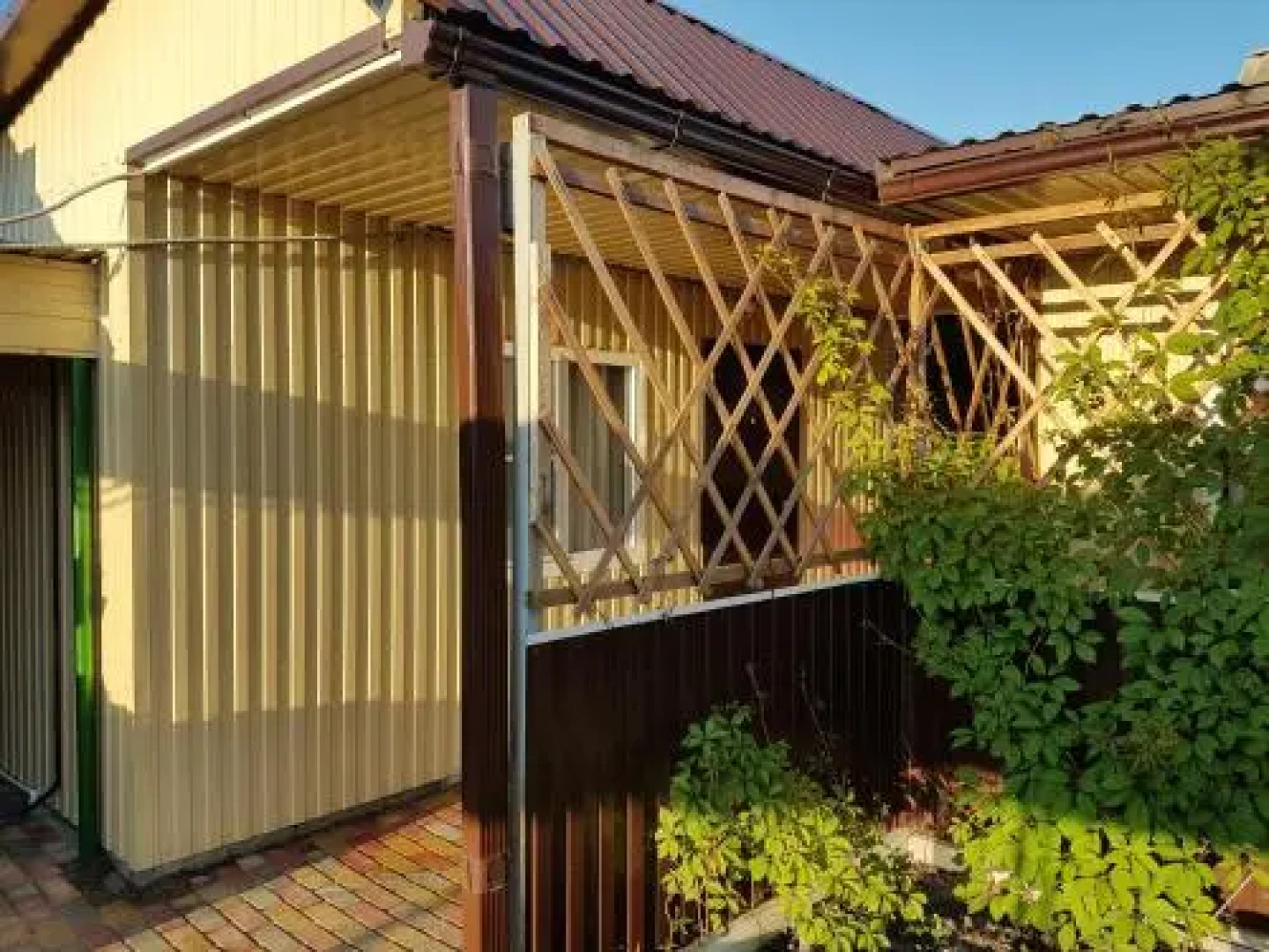 Guest House on Primorskaya 28