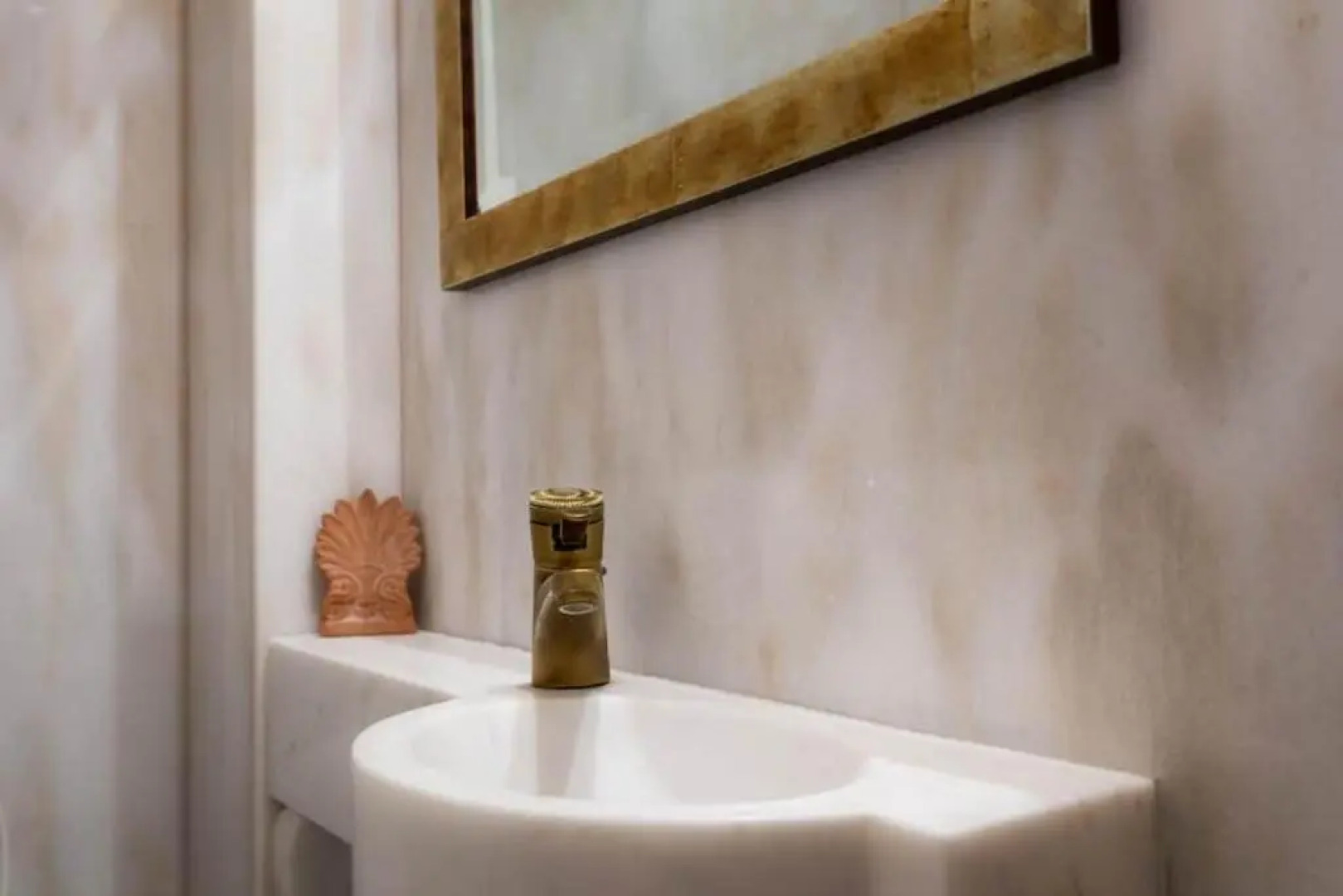 165 sm Penthouse Maisonette Apartment