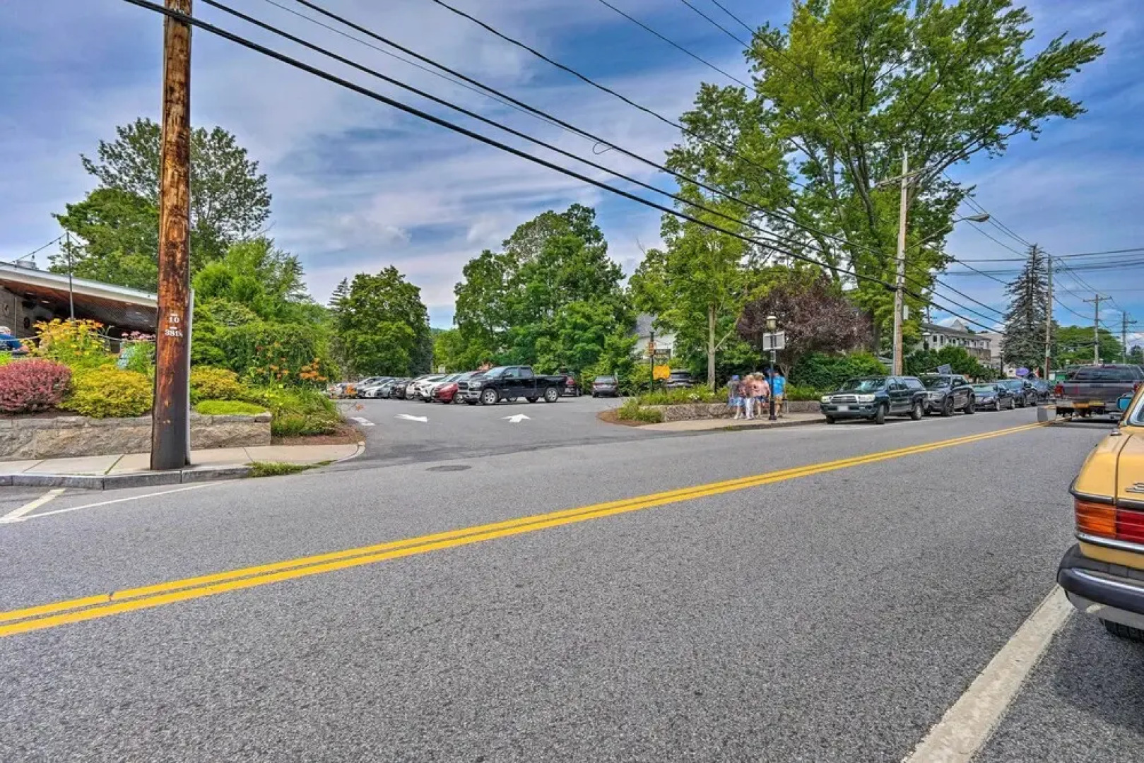 Updated Bolton Home w/ Fire Pit!