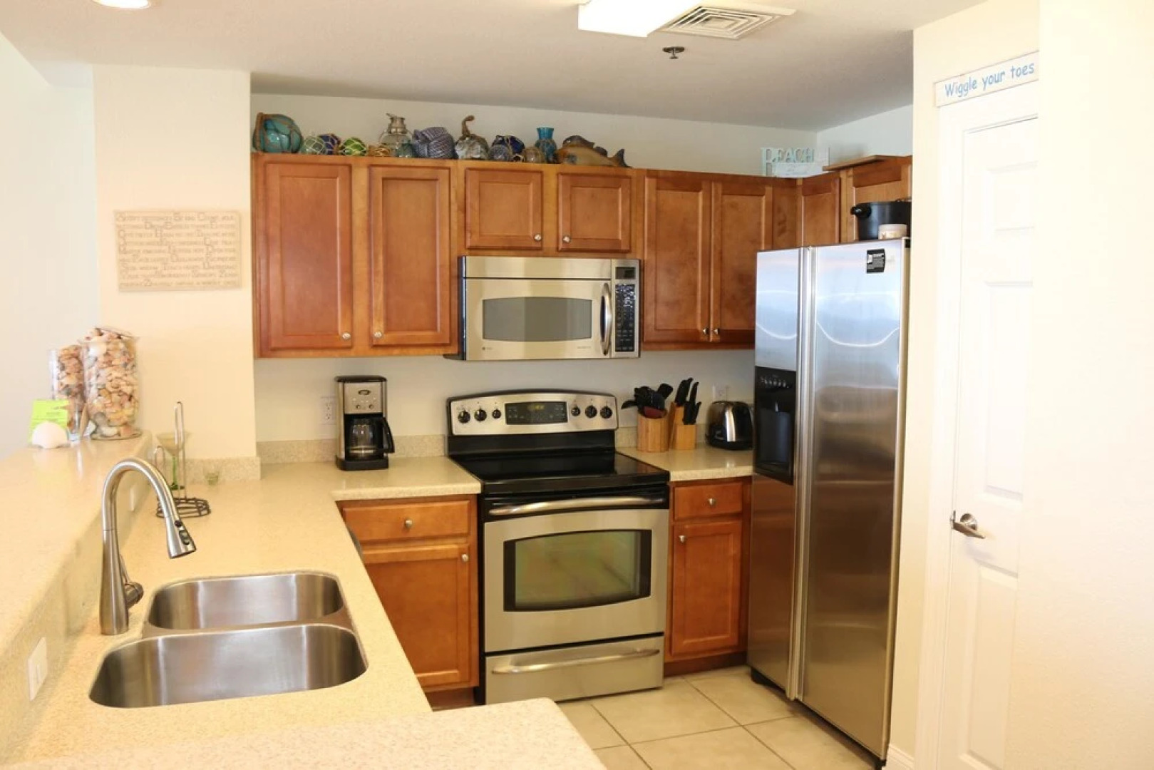 Emerald Dolphin by Surfside VR