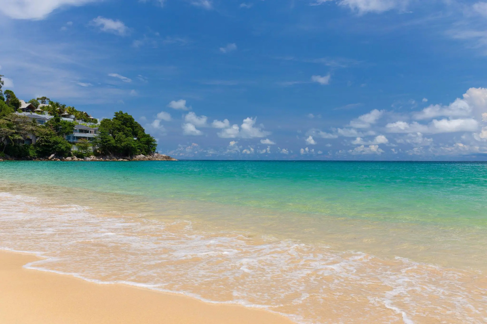 Holiday Inn Express Phuket Patong Beach Central by IHG