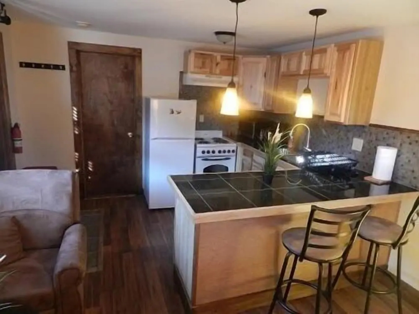 Blue Frost Apartments