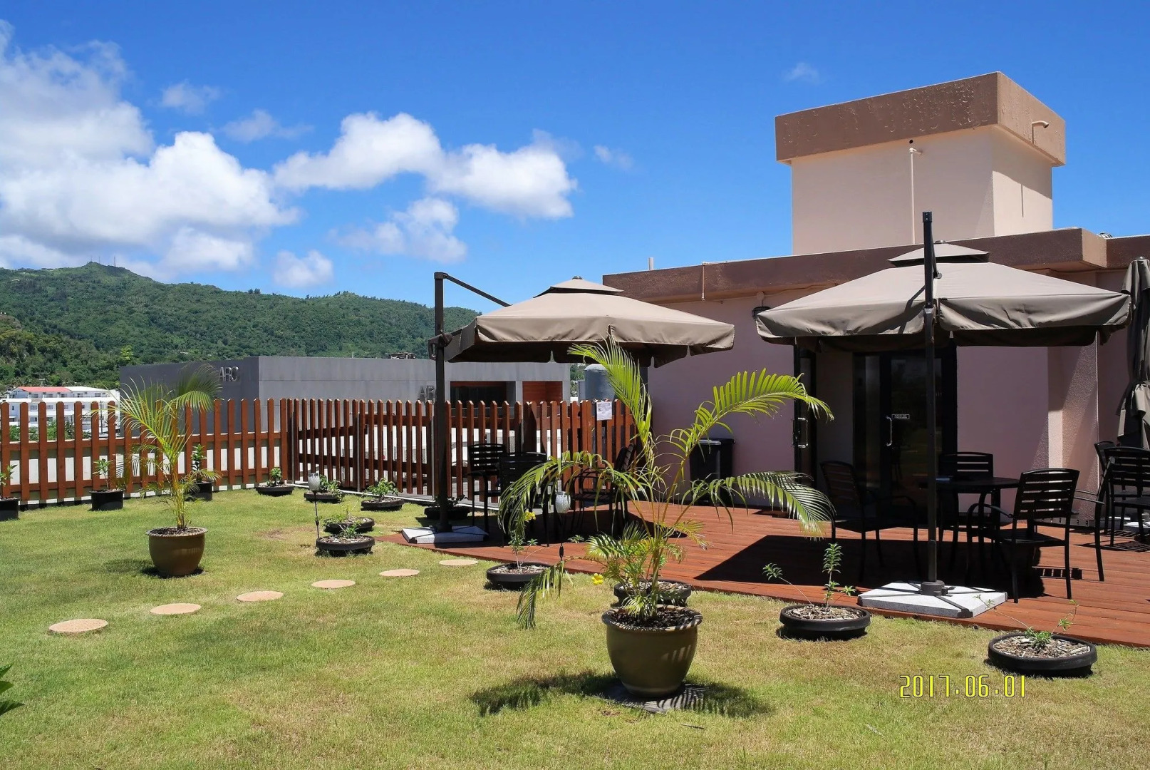 Serenti Hotel