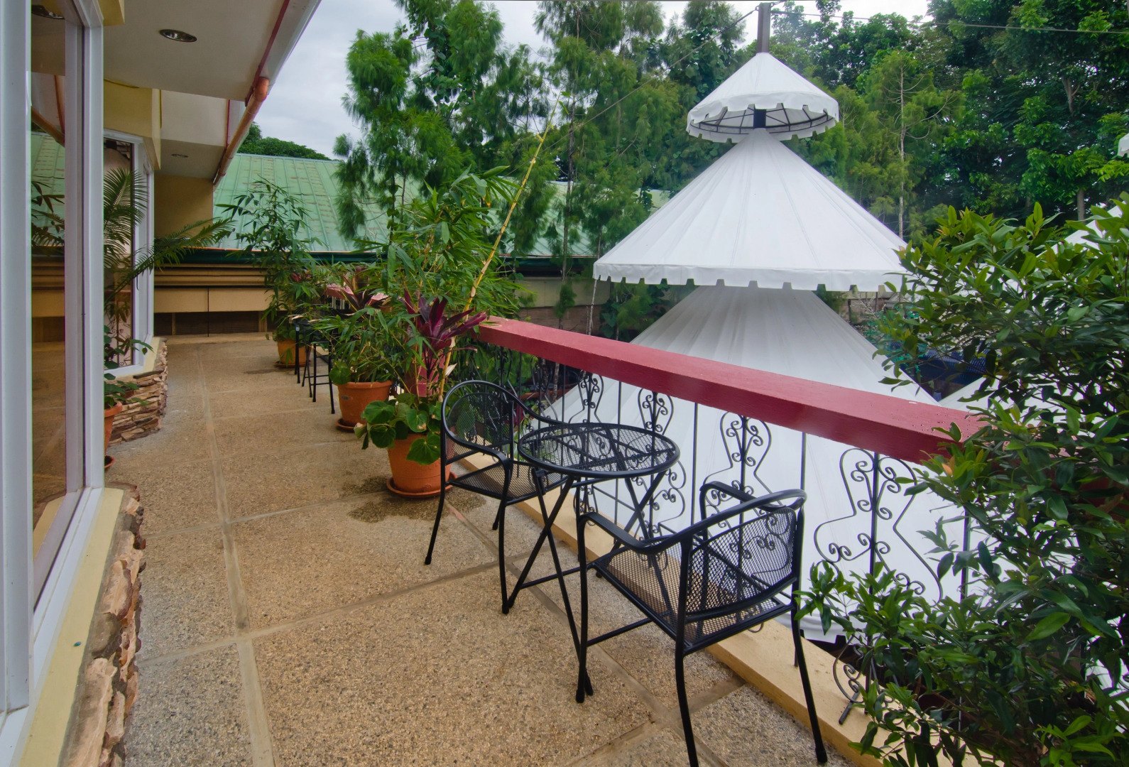 Deep Forest Garden Hotel