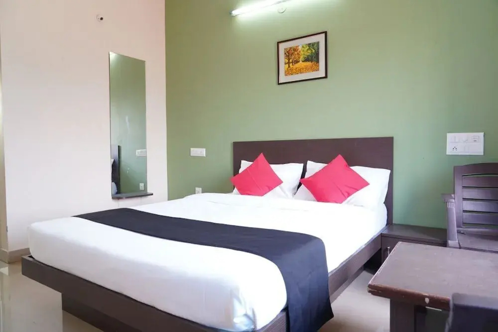 Chinthu Comforts by OYO Rooms