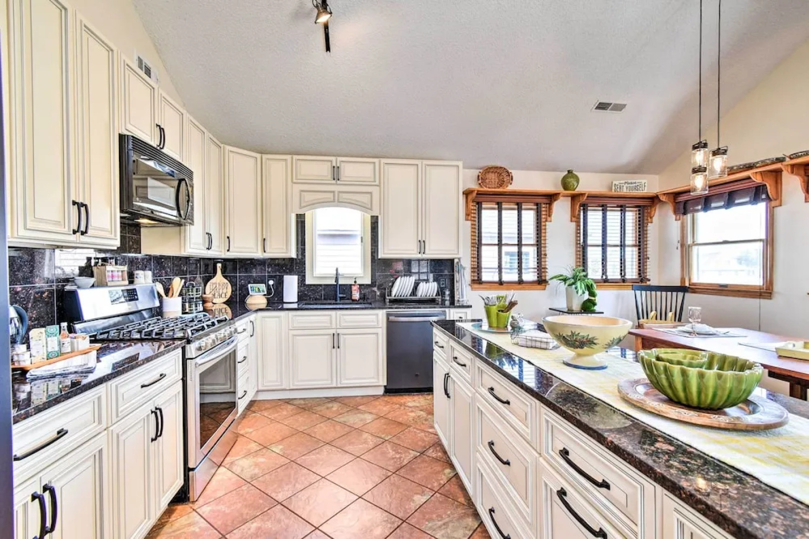 Canal-front Paradise w/ Dock in Kill Devil Hills