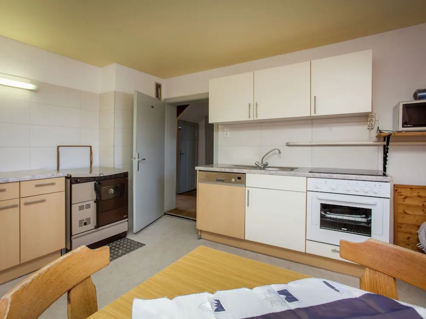 Lovely Holiday Home in Piller in the Mountains
