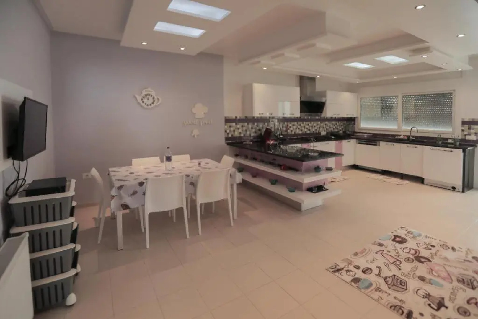 Magnifique Villa Avec Piscine, Pour Vos Vacances !