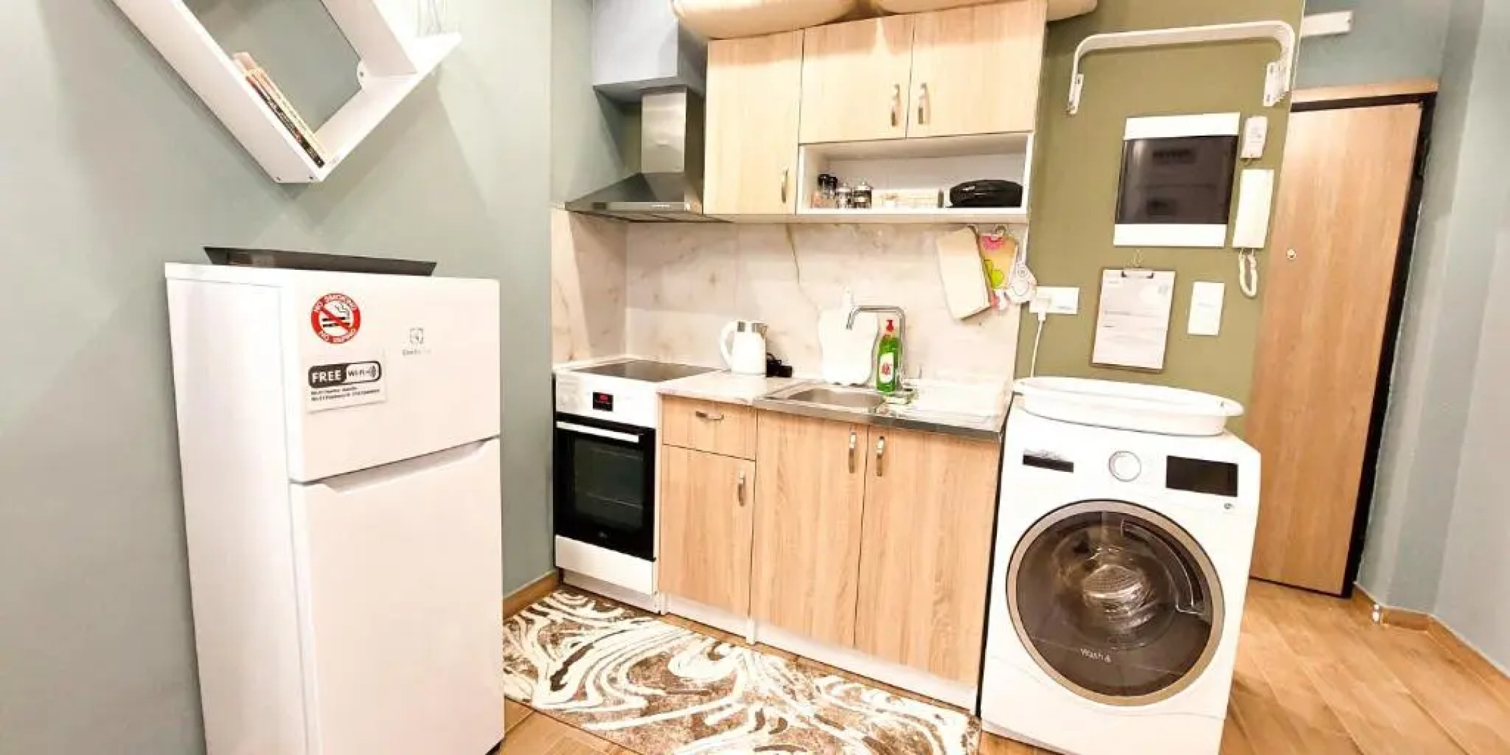 Apollo 3 - Luxury Apartment (City Center Studio)