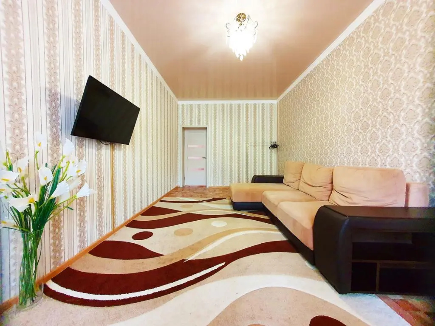 Niki Rent на улице Свердлова
