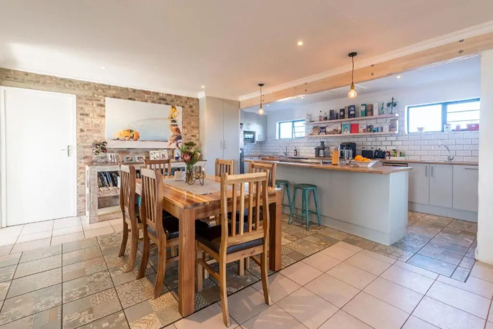 Afrovibe Beach Villa